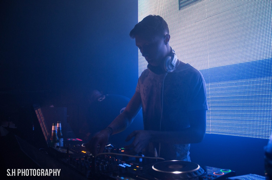 Gallery image 1: ryan-hussey-dj