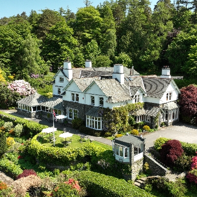 Wedding News: Lindeth Fell has a secret garden vibe with views out over England’s largest lake